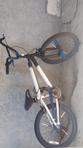 Bmx usado - un,