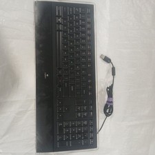 Logitech K740 Tastiera