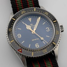 Orologio da uomo analogico a