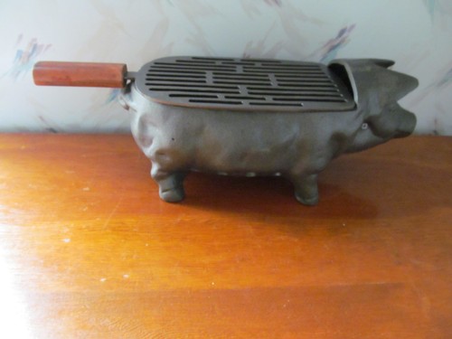 Cracker barrell piggy grill - barrell, in