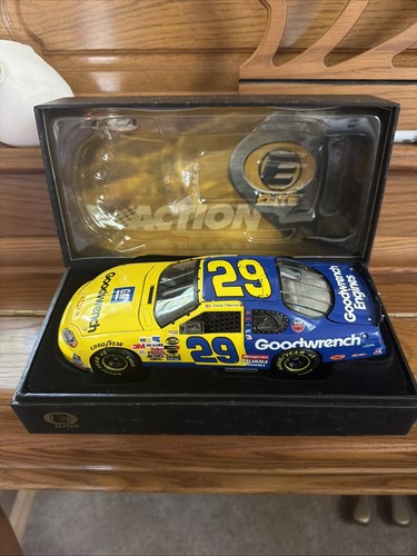 Kevin harvick gm - kevin,