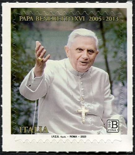 Italia 2023 papa emerito - italia,