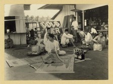 Foto: venditori che vendono