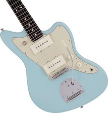 Chitarra Fender Japan NUOVA Junior Collection Jazzmaster Satin Daphne Blu