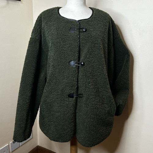 Woman green borg - woman, fleece
