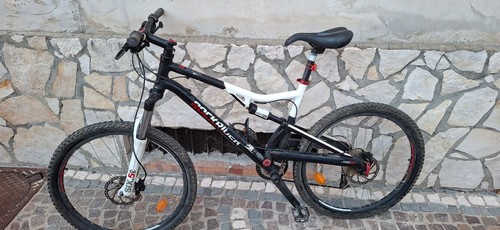 Rockrider six b twin - rr,