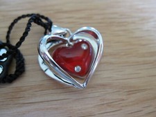 Ciondolo cuore Alan K Designo in argento sterling 925 resina rossa