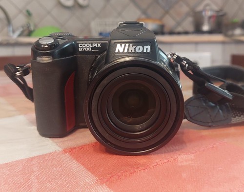 Fotocamera nikon coolpix e8700 - fotocamera,