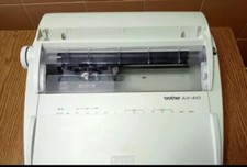 Macchina da scrivere ruota