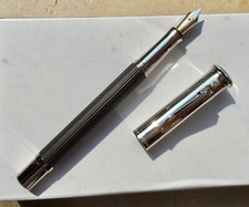 Penna stilografica FABER