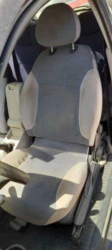 Asiento delantero izquierdo - asiento,
