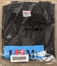 T-shirt Supreme Alone Time