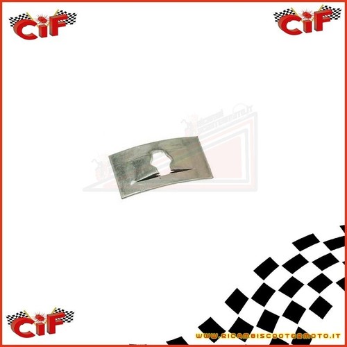 Elastic clamp fixing plates