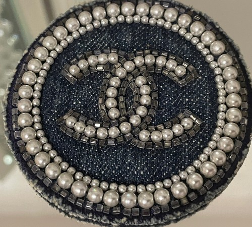 Chanel patch spilla perle - patch,