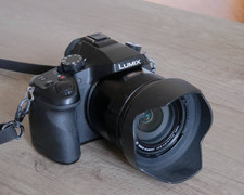 Panasonic Lumix DMC-FZ1000