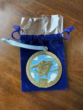 D23 Jolly Holiday 2025 Gold