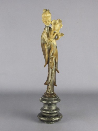 Statua pietra alabastro