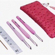 Elegante Collezione Uncinetto