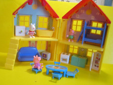 Peppa Pig's Deluxe House