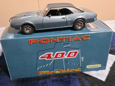 1:18 DETTAGLIO ESATTO 68 PONTIAC FIREBIRD BLU ALEUTIANO/NERO VINILE TETTO PRESSOFUSO!!