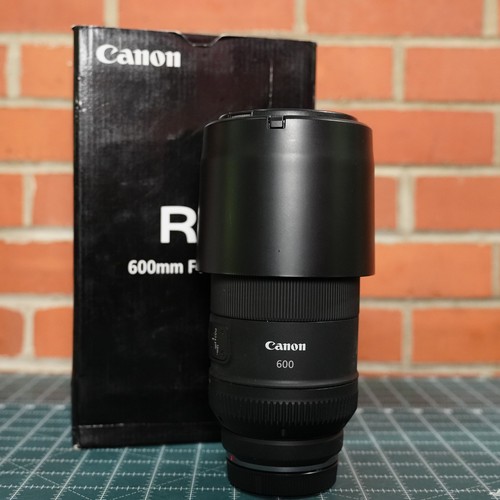 Canon 600 11 - rf,