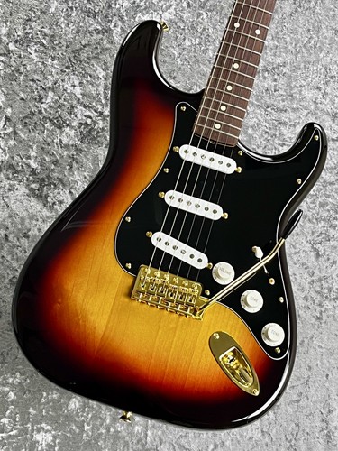 Fender classic stratocaster - classic,