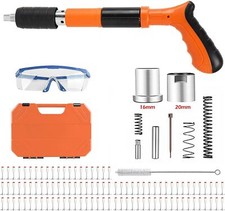 Pistola sparachiodi con chiodi