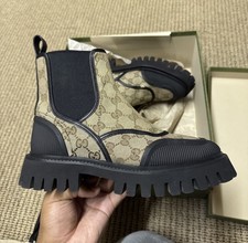 Stivaletti Gucci donna GG