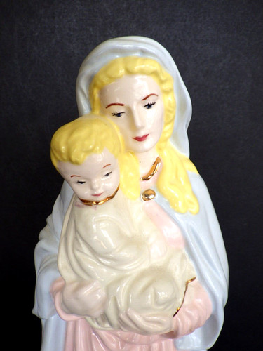 Statuina ceramica bambino