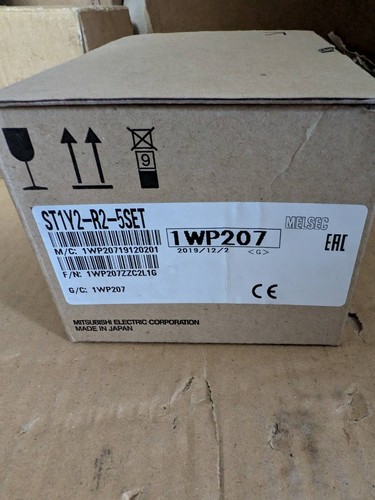 Modulo plc mitsubishi st1y2 - mitsubishi, st1y2-r2