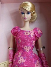 Barbie bambola in pietra di