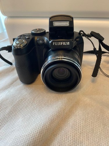 Fotocamera digitale compatta