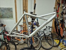 Vintage Cannondale Killer V900