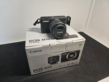 Canon EOS M10 + EF-M 15-45 IS