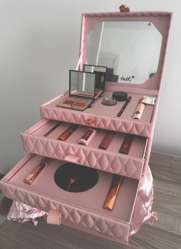 Charlotte tilbury cuscino talk - charlotte,