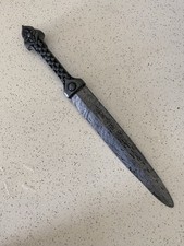 Daga In Metallo Ornamentale