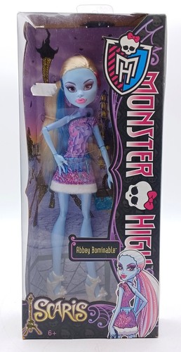 Bambola monster high - monster, scaris