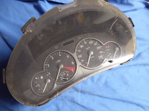 Peugeot 206 cruscotto - peugeot,