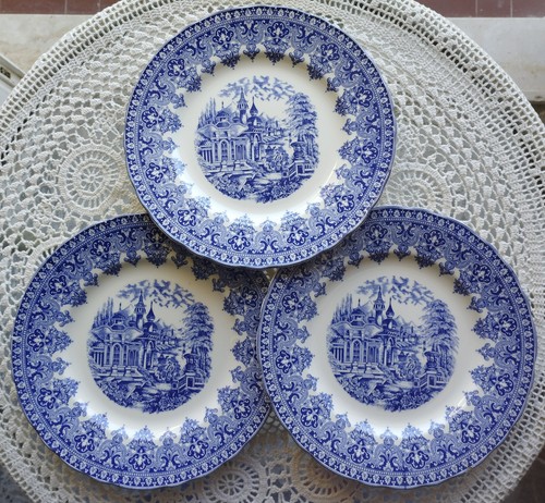 Tre piatti laveno ceramica - piatti,