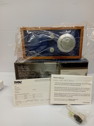 Radio tivoli model one - tivoli, design