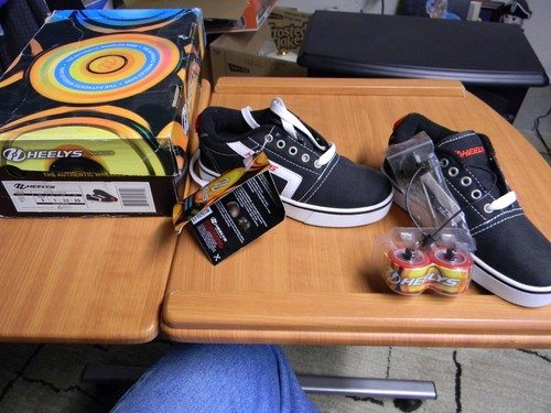 Scarpe con tacco ruota - con,