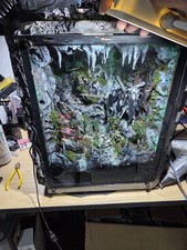 Diorama Gundam All'interno Di