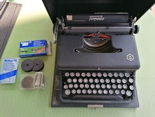 Macchina da scrivere da