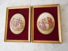 2 CADRES MEDAILLON MINIATURE PORCELAINE signé Angelica Kauffmann