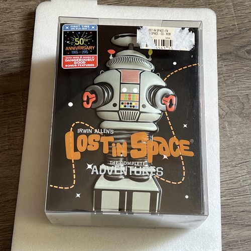 Lost space complete - in,