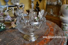 Set da caviale e vodka in