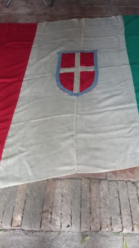 Bandiera tricolore sabauda ww2 - tricolore,