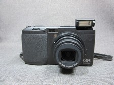 RICOH GR DIGITAL 8.1MP CCD