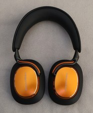 Bowers & Wilkins Px8 S2