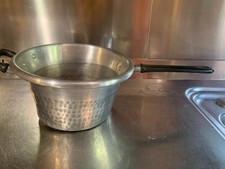 Paiolo per polenta in alluminio e manico in bachelite